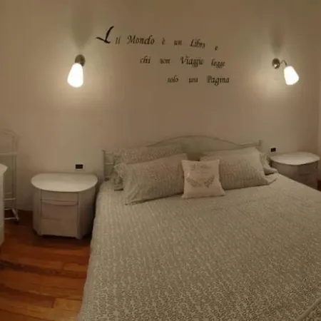 At 128 : Little Garden In The Apartment