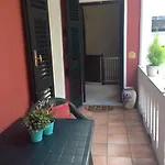 At 128 : Little Garden In The Apartamento *