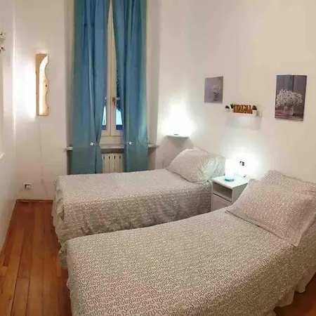 At 128 : Little Garden In The Appartamento